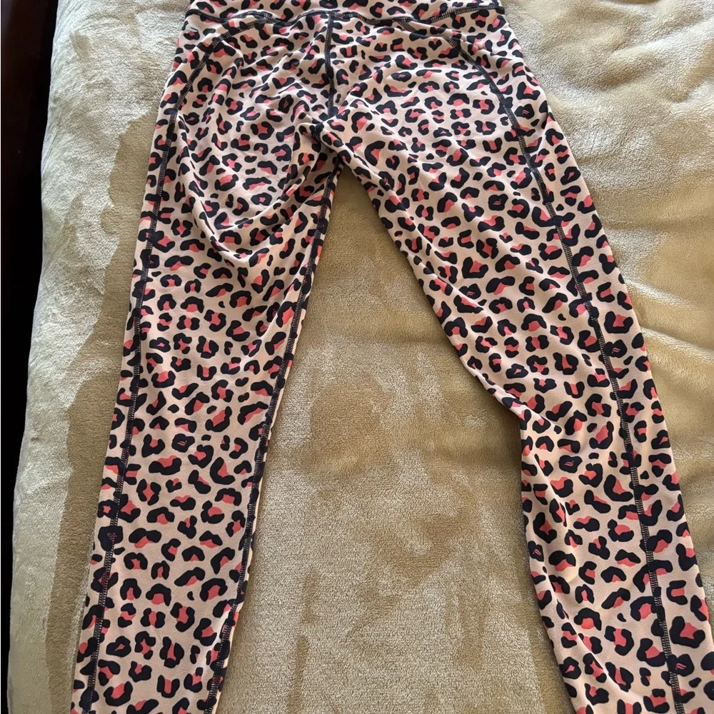 Fabletics Leopard Print Leggings - Picture 6 of 11